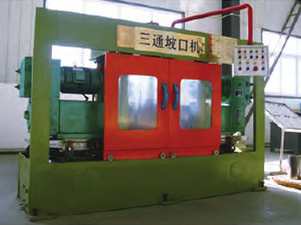 Tee beveling machine