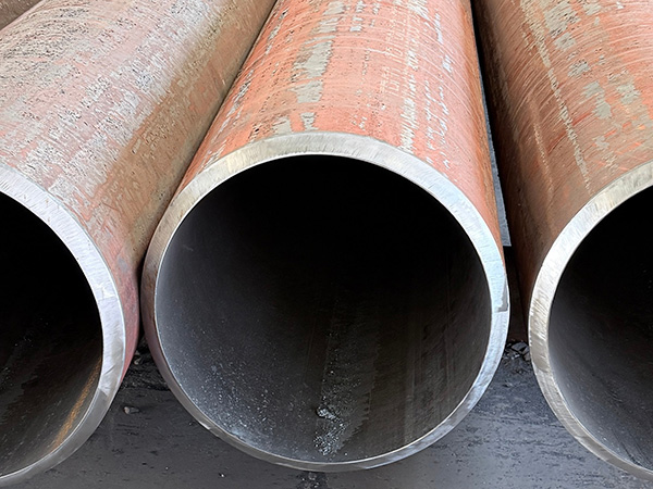 Large Diameter Seamless Steel Pipe