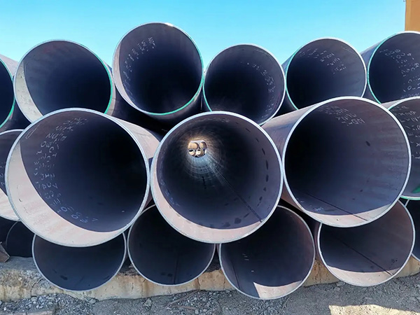 Welded Steel Pipe,commonly shortened to welded pipe,is a cylindrical steel tube manufactured by forming flat steel strips/coils into a round(or shaped)profile and permanently joining the abutting edges via a dedicated welding process.Unlike